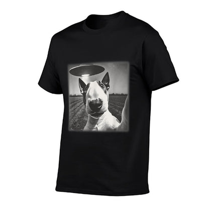 Vintage English Bull Terrier UFO Alien Selfie Dog Mom Dad Men Women Kids  Odor-resistant T-Shirt