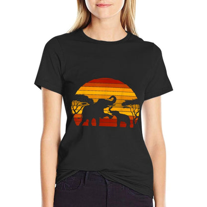 Retro Africa Animal Zoo Keeper Gift Safari Sunset Elephant  Heathered Texture T-Shirt