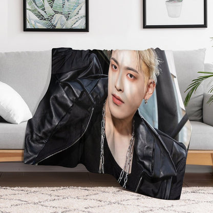 ATEEZ HONGJOONG THE WORLD EP.1  MOVEMENT GUERRILLA Compact Throw Blanket