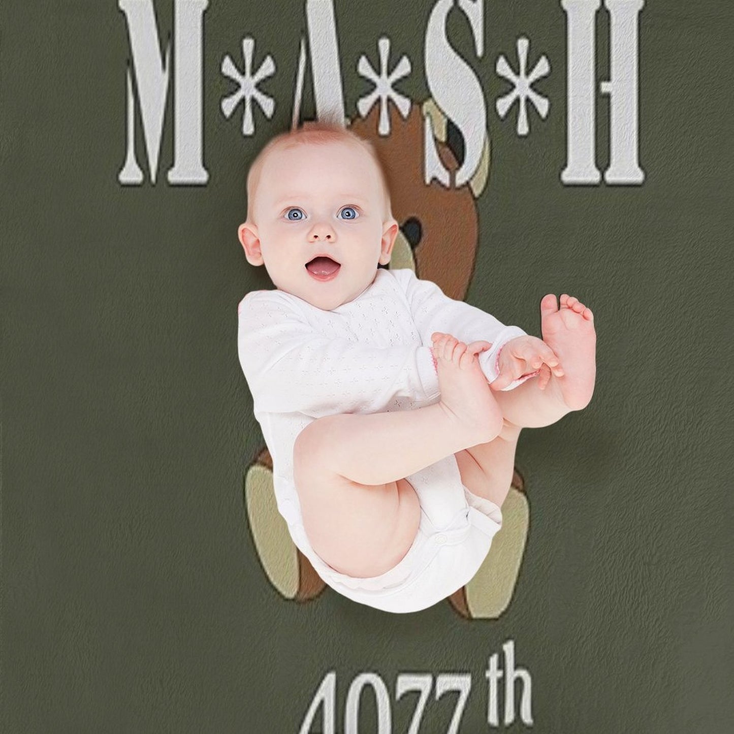 MASH Lightweight Throw Blanket