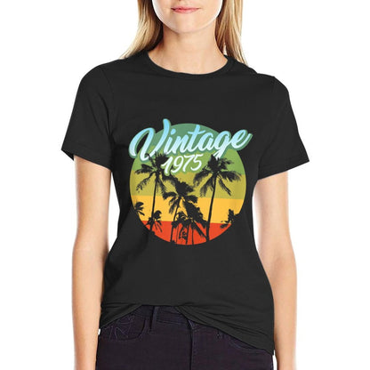 Aloha Born In 1975 Vintage Tropical Paradise 50th Birthday  Heathered Texture T-Shirt