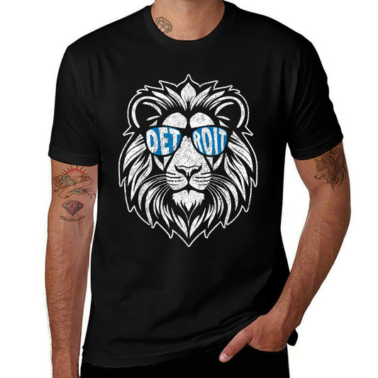 Funny Lion Lovers Wearing Glasses Retro Vintage Style  Summer-ready Fabric T-Shirt