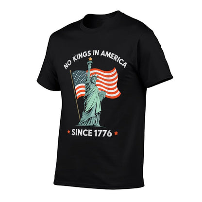 Statue of Liberty 4th July No Kings In America Since 1776 Comfortable T-Shirt