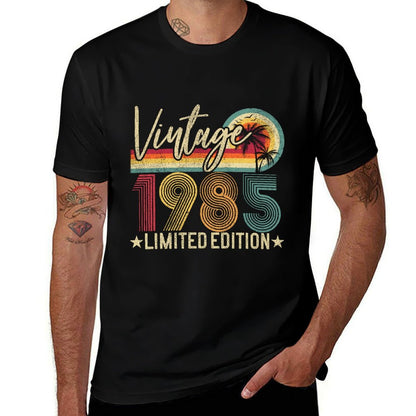 Limited Edition - Vintage 1985 40th Birthday 40 Years Old  Lightweight T-Shirt