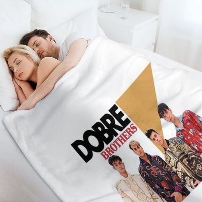 Dobre Brothers Compact Throw Blanket