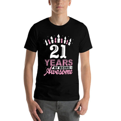 21 Years Old - Born In 1999 - 21st Birthdays For Women  Versatile T-Shirt