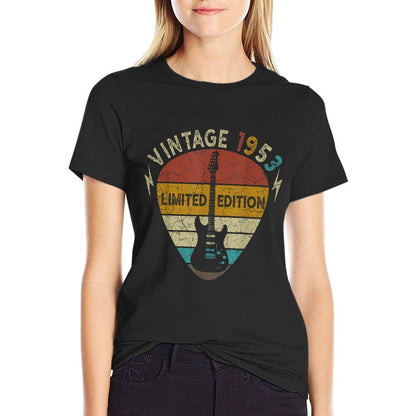 70 Years Old Vintage 1953 Guitar Lover 70th Birthday  Easy-care T-Shirt