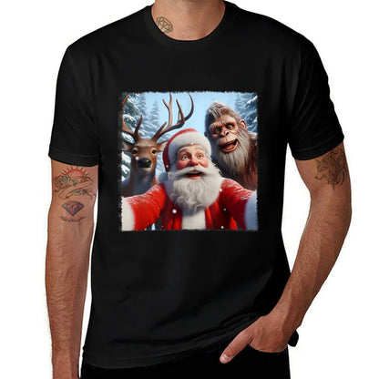 Reindeer Bigfoot Funny Cute Santa Selfie Christmas  Classic T-Shirt