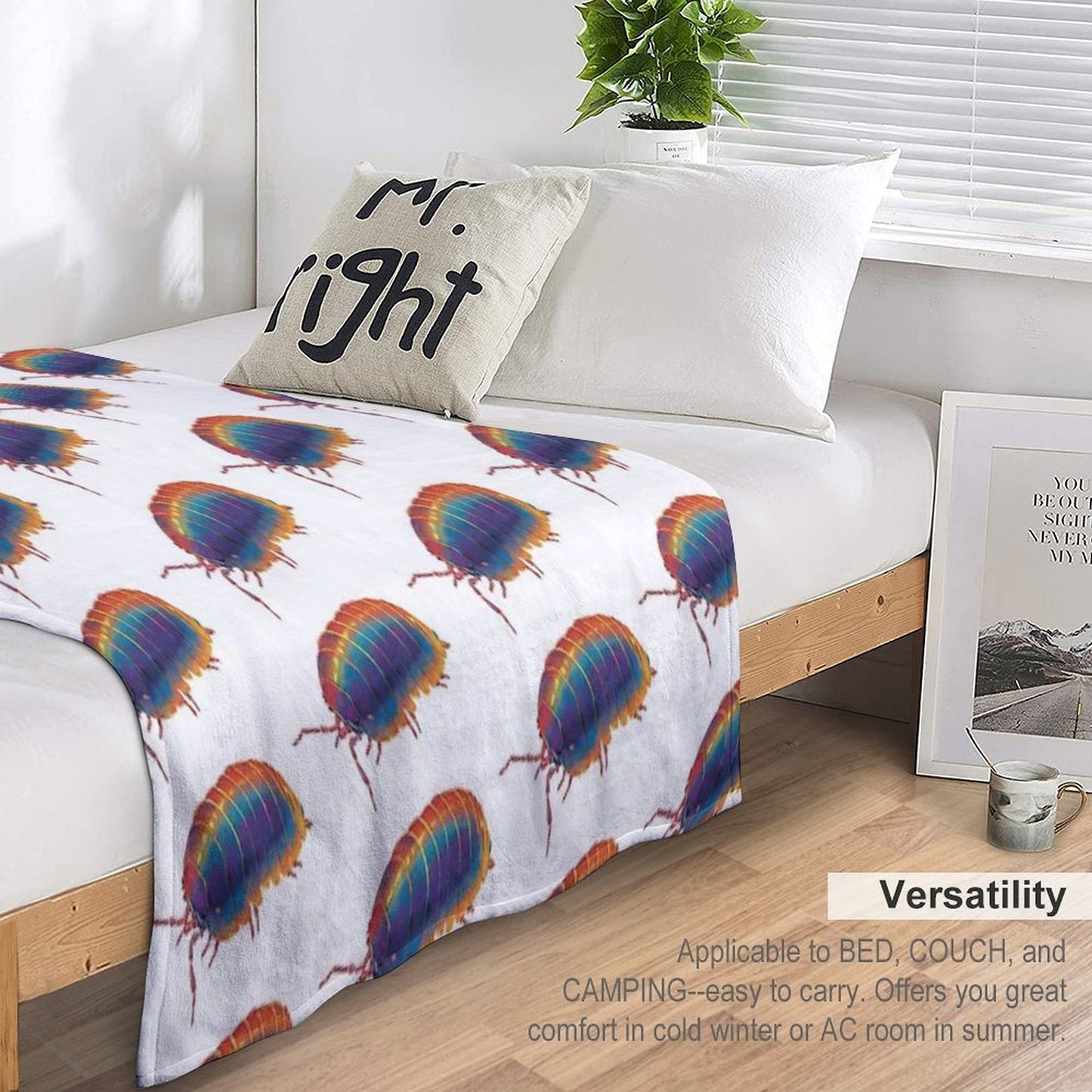 Woodlouse Machine-washable Throw Blanket