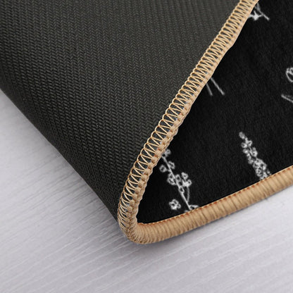 Black Wildflowers Pattern  Fade-Resistant Bath Mat