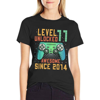 Level 11 Unlocked 11th Birthday 11 Year Old Boy Gifts Gaming  Wrinkle-resistant T-Shirt
