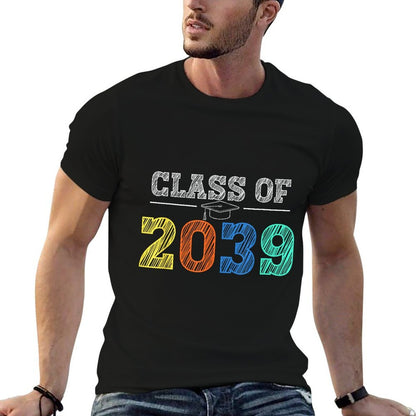 Class of 2039 Grow With Me First Day of School Graduation  Graphic-printed T-Shirt