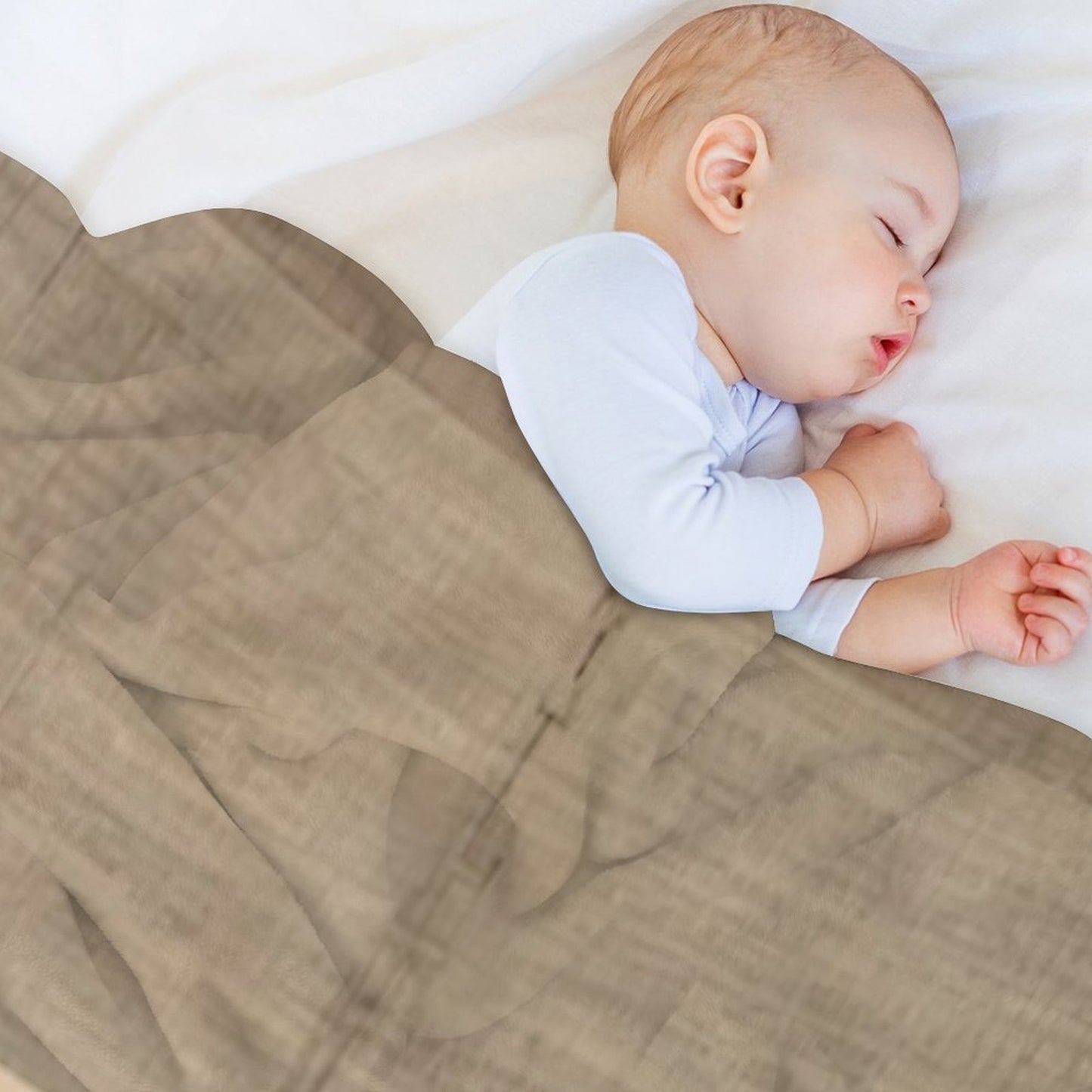 Wall-hanging Lightweight Throw Blanket