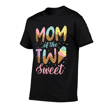 Mom of The Two Sweet Birthday Girl Ice Cream Lovers 2nd  Classic T-Shirt