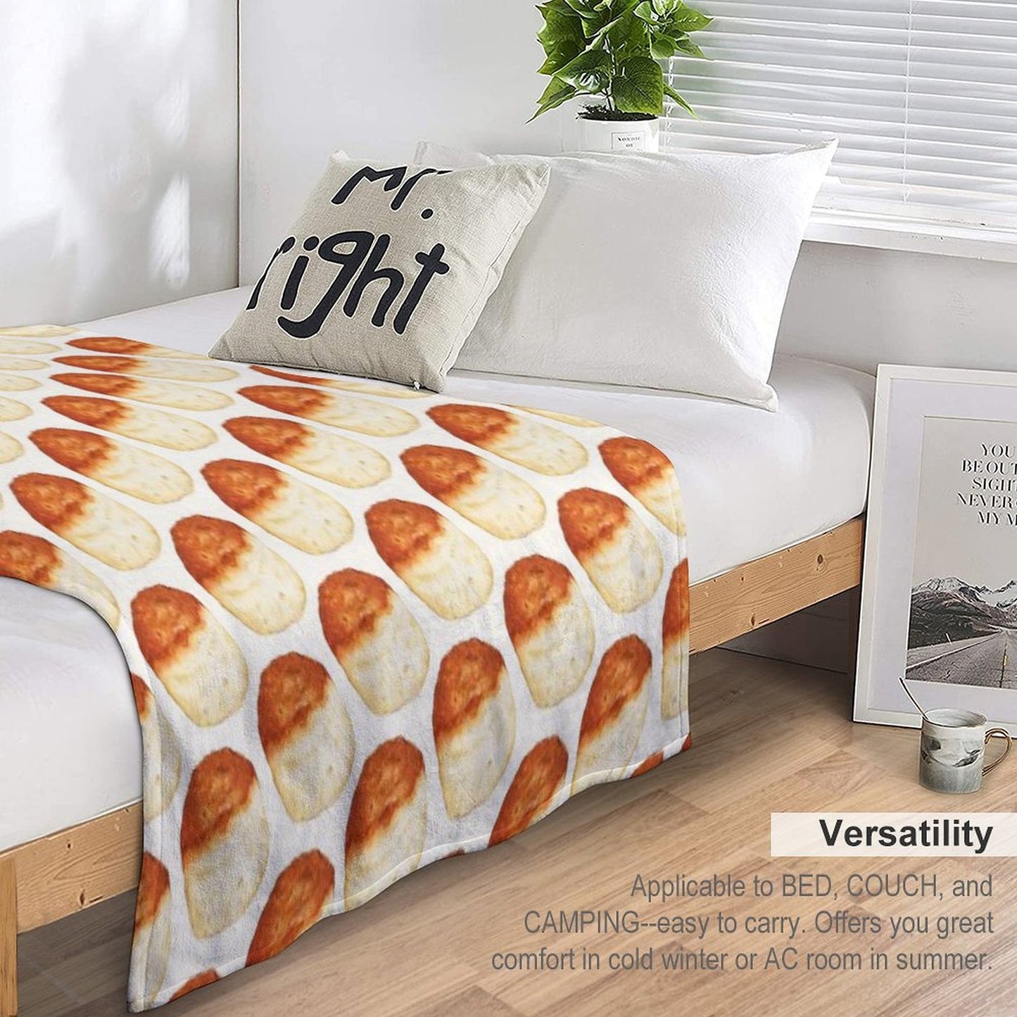 Biscuit Pattern - White Lightweight Throw Blanket