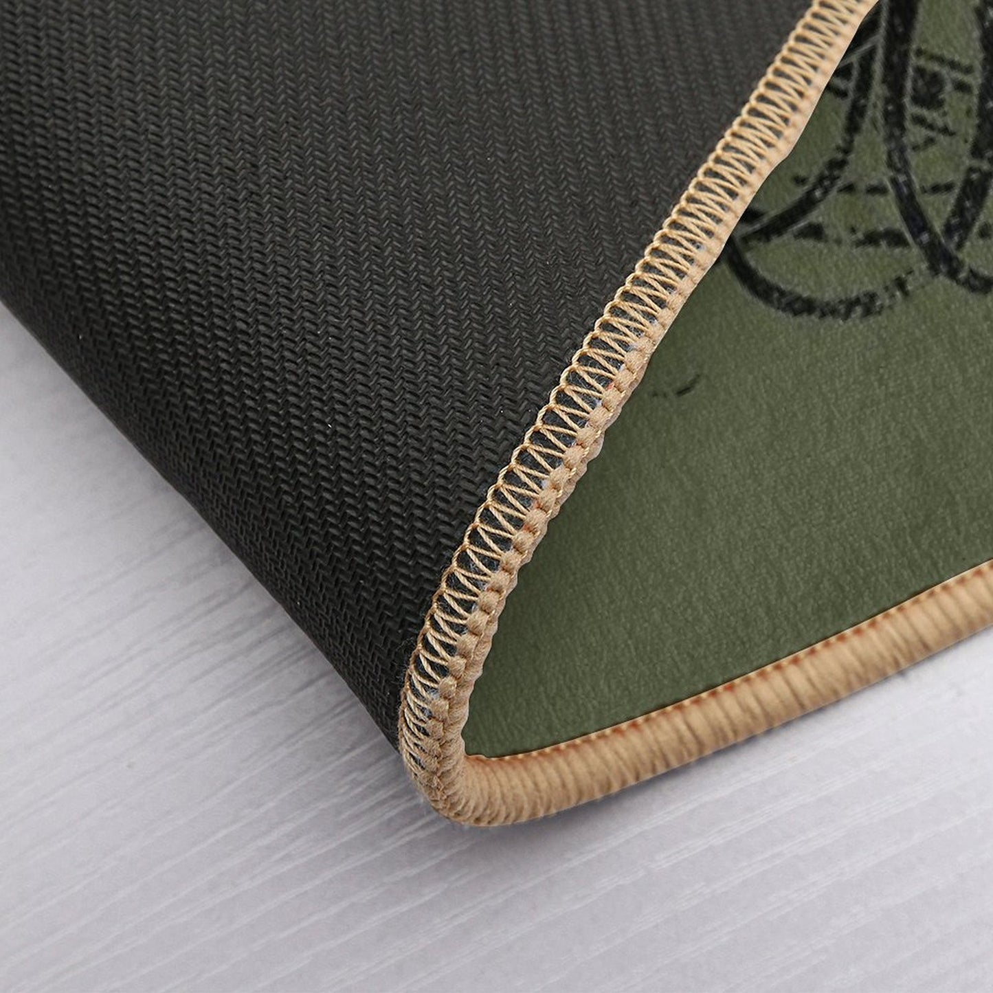 Cthulhu - Lovecraft - Distressed Chant Design V2  Fade-Resistant Bath Mat