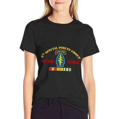 5th Special Forces Group Vietnam Veteran Military Papa Xmas  Wrinkle-resistant T-Shirt