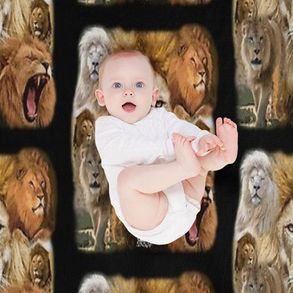 The Humble Lions - Lions Velvety-soft Throw Blanket
