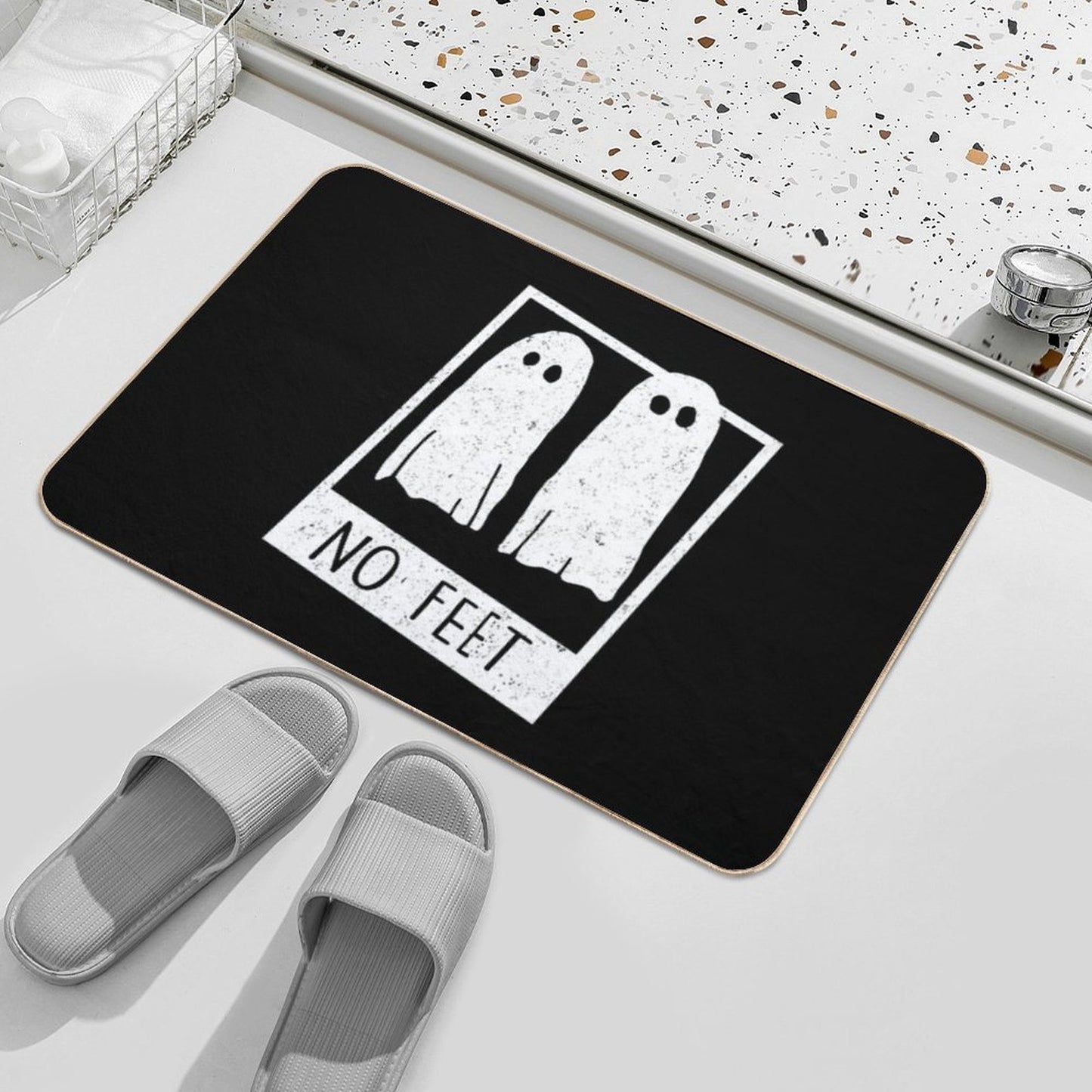No Feet  Dirt-Trapping Bath Mat