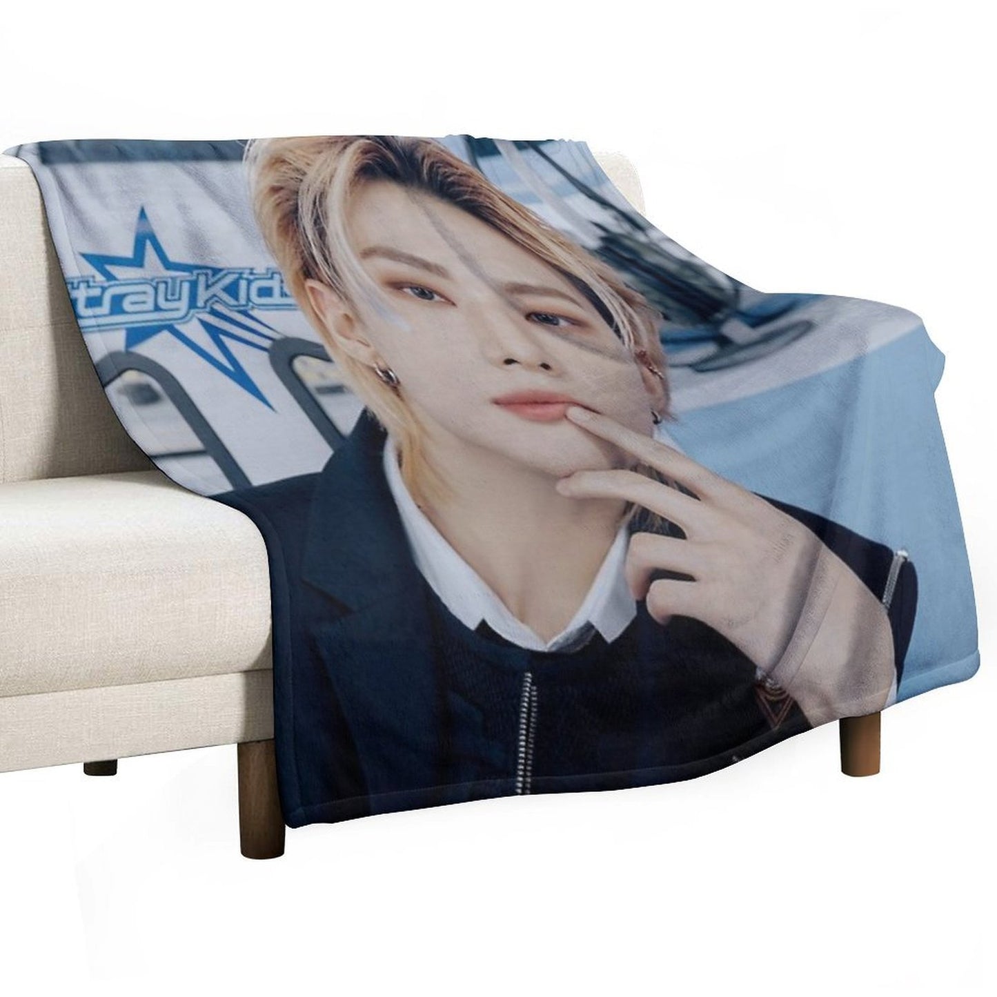 STRAY KIDS HYUNJIN Velvety-soft Throw Blanket