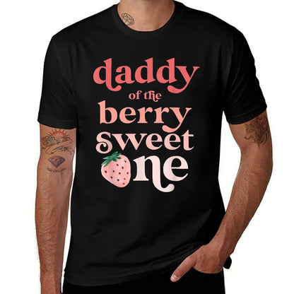 Daddy of The Berry Sweet One Strawberry First Birthday 1st  Lightweight T-Shirt