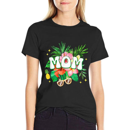Mom Hawaii Birthday Party Family Aloha Hawaiian Floral  Lightweight T-Shirt