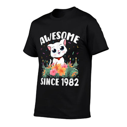 40 Years Old Cat Lover Awesome Since 1982 40th Birthday  Versatile T-Shirt