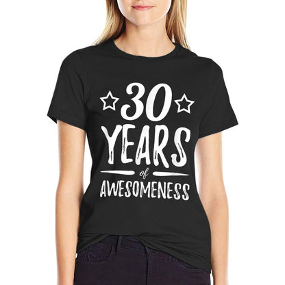 30 Years of Awesomeness Funny 30th Birthday Gift Idea  Trendy Pattern T-Shirt