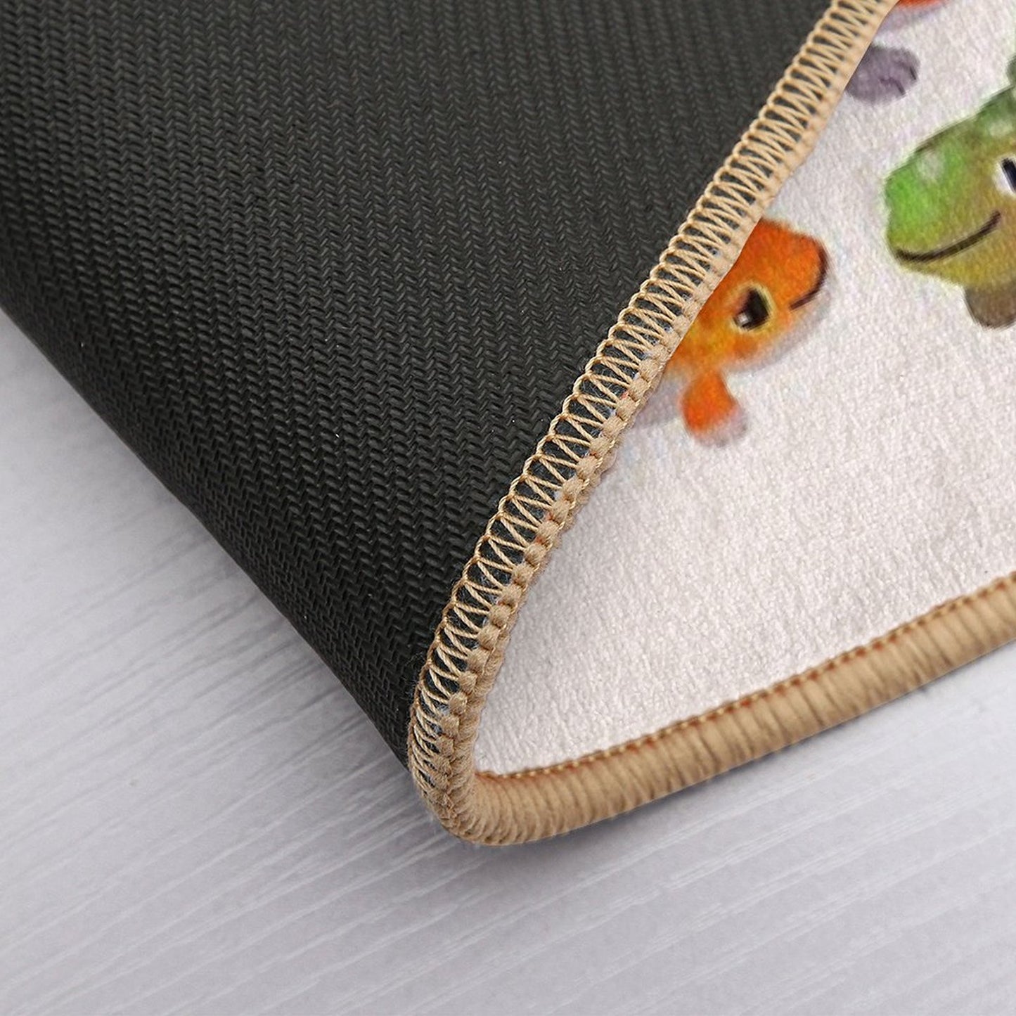 Gecko - Bright  Repositionable Bath Mat