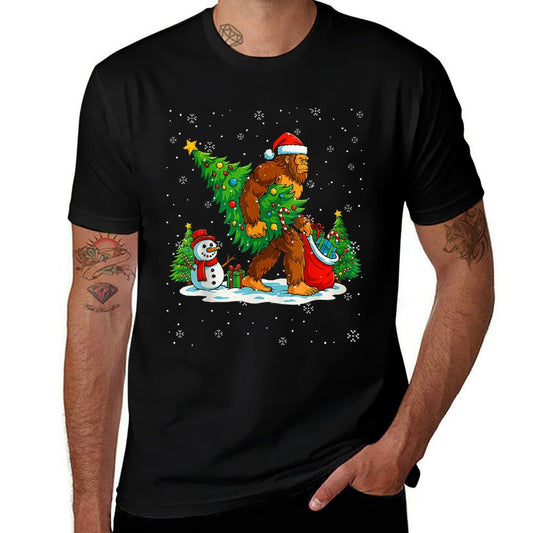 Santa Bigfoot Christmas Tree Xmas Lights Funny Sasquatch Men  Breathable T-Shirt