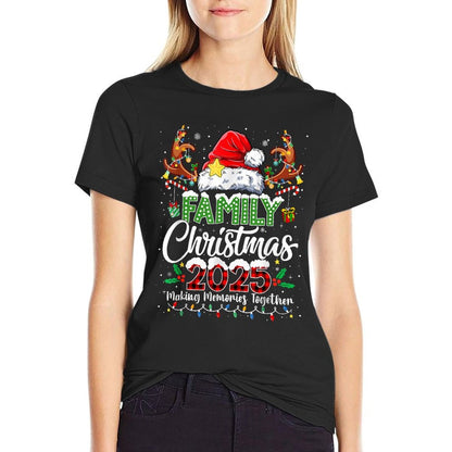 Family Christmas 2025 Funny Red Santa Hat Family Matching  Tagless Design T-Shirt