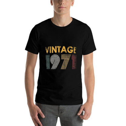 Retro Vintage 1971 50th Birthday for Men Women 50 Years Old  Graphic-printed T-Shirt
