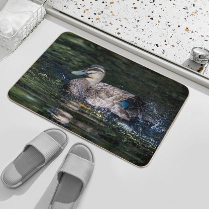 Pacific Duck in An Emerald Pond  Rapid-Drying Bath Mat