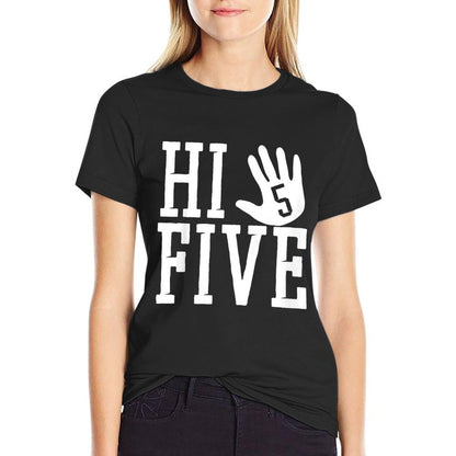 Hi Five 5 Years Old 5th Birthday Comfortable T-Shirt