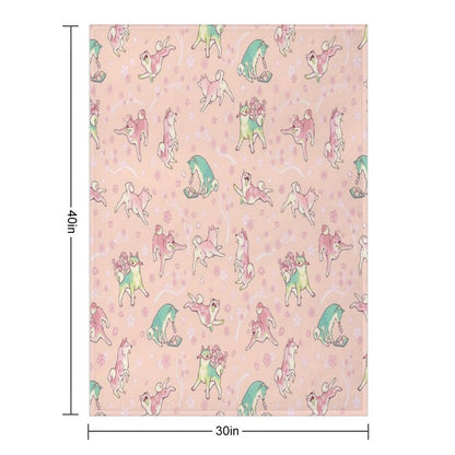 Shibakura & Matchinu in Peachy Machine-washable Throw Blanket