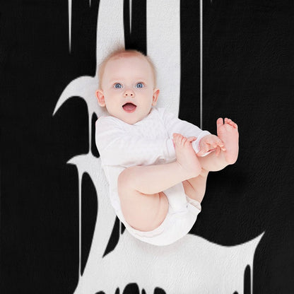 L Logo Travel-friendly Throw Blanket