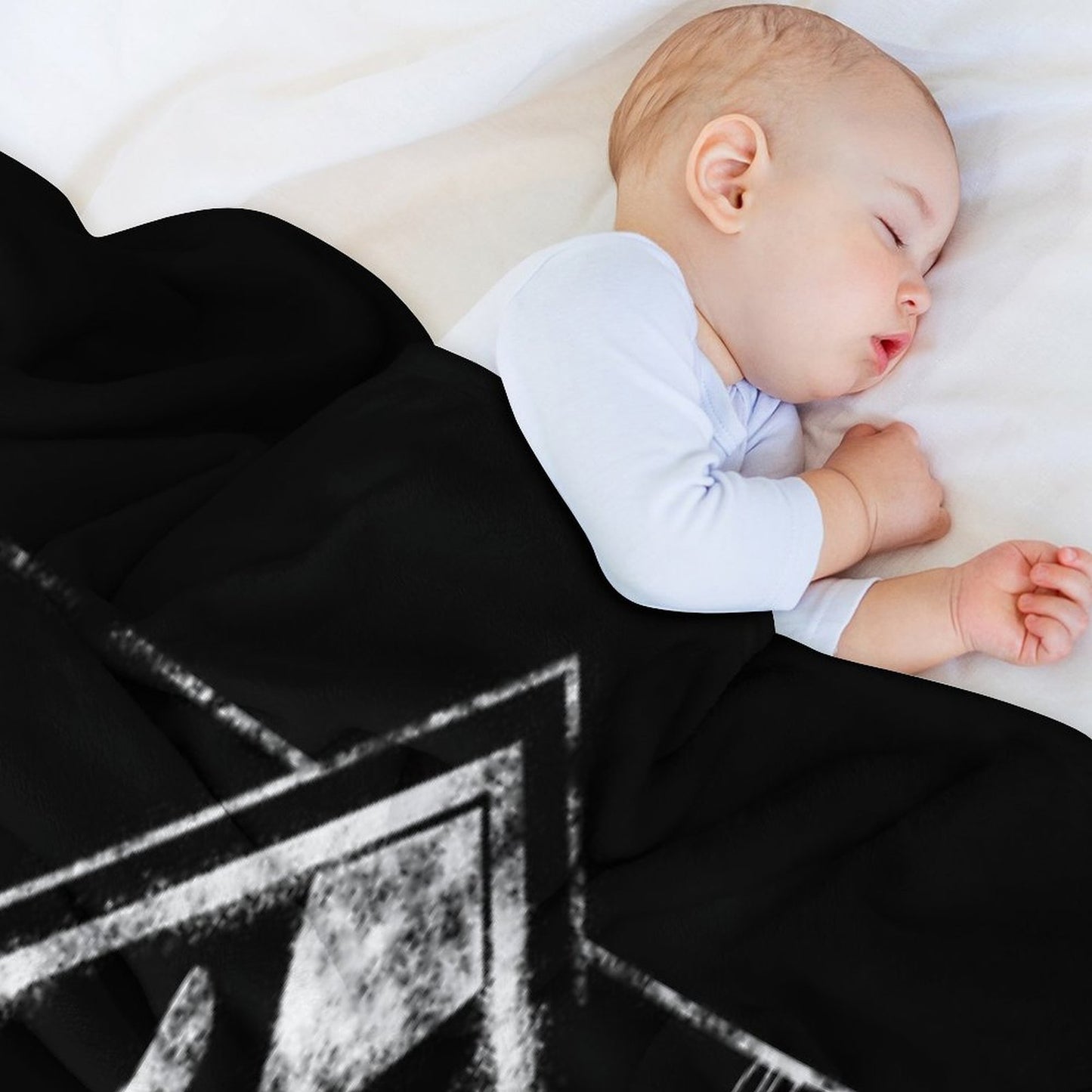 Shinra Inc Comfort Throw Blanket