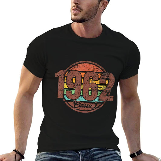 Vintage 1962 Classic 60 Yo Retro 60th Birthday 1962  Oversized Silhouette T-Shirt