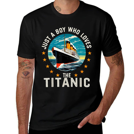 A Boy Who Loves The RMS Titanic Boys  High-quality Stitching T-Shirt