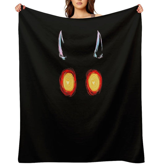 DD Machine-washable Throw Blanket