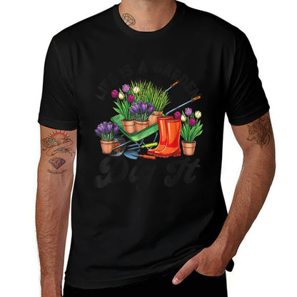 Plant Lover Gardening Pun Life Is A Garden Dig It  Vintage-inspired T-Shirt