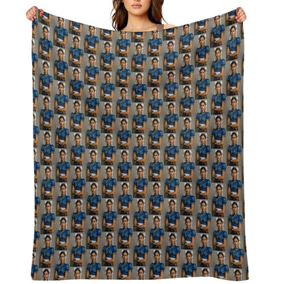 Chun-Z Versatility Throw Blanket