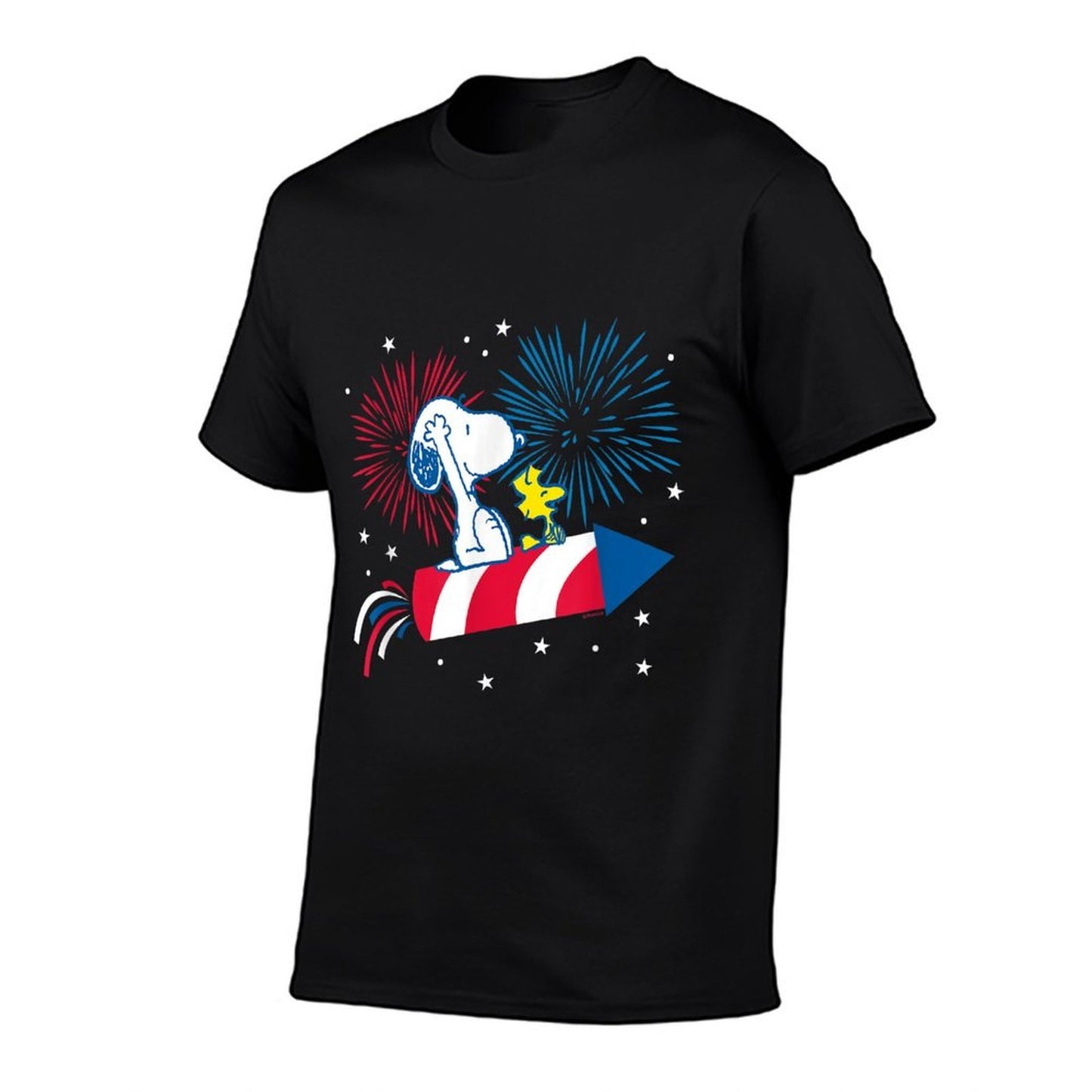 Peanuts - Snoopy And Woodstock July 4th Fireworks  Vintage-inspired T-Shirt