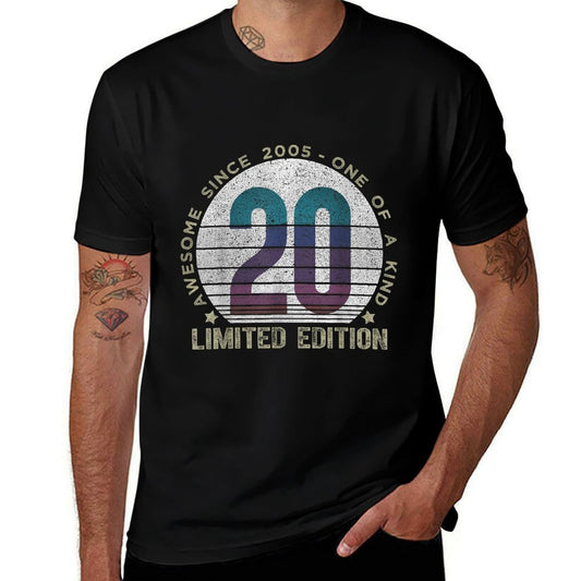 20 Year Old Gifts Vintage 2005 Limited Edition 20th Birthday  Versatile T-Shirt