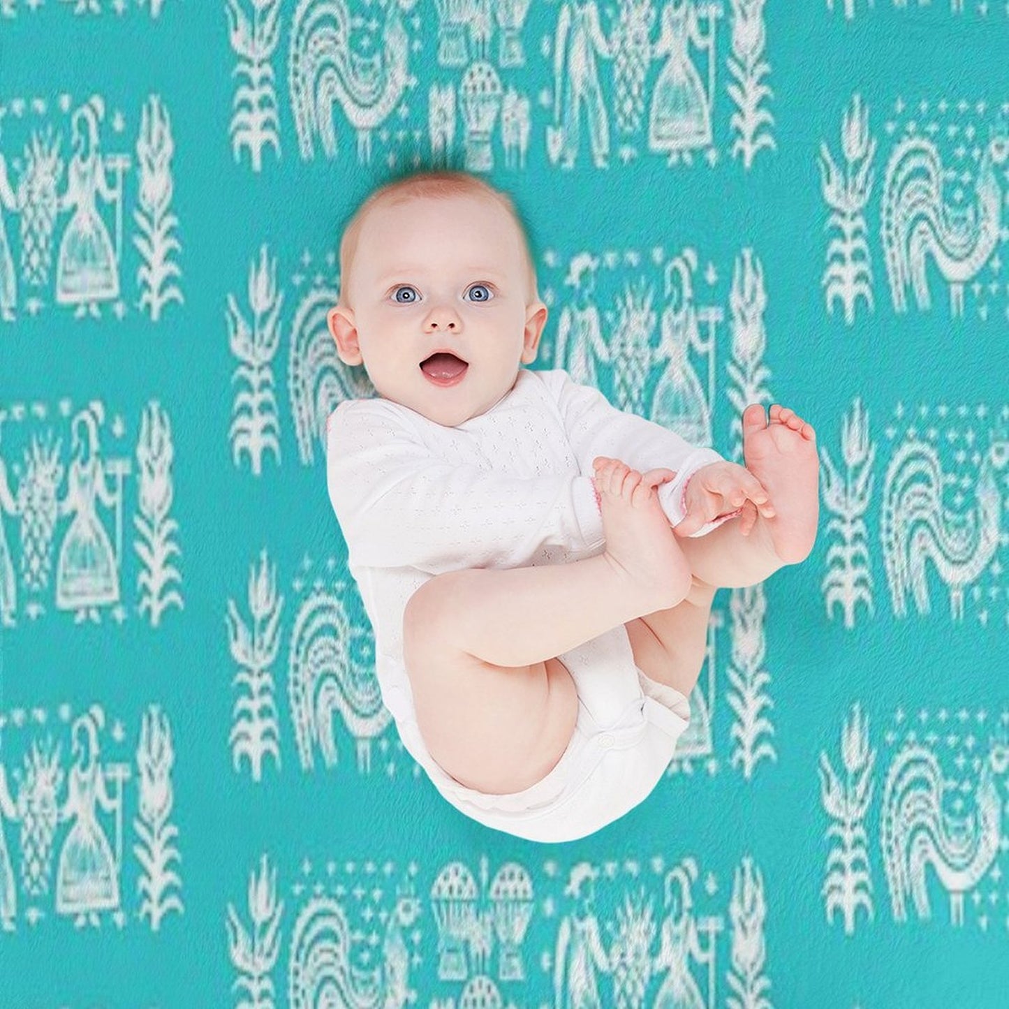 White Pyrex Amish Butterprint Pattern Travel-friendly Throw Blanket