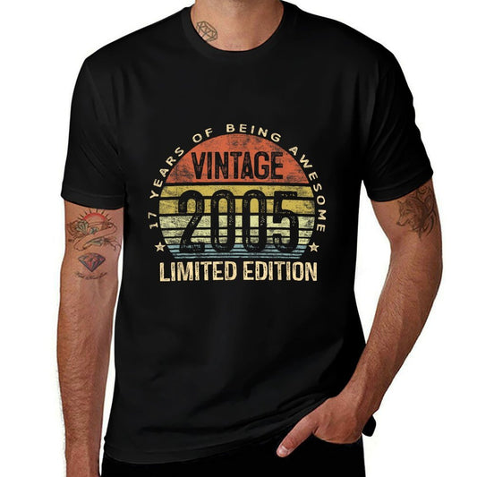 17 Year Old Gifts Vintage 2005 Limited Edition 17th Birthday  Oversized Silhouette T-Shirt