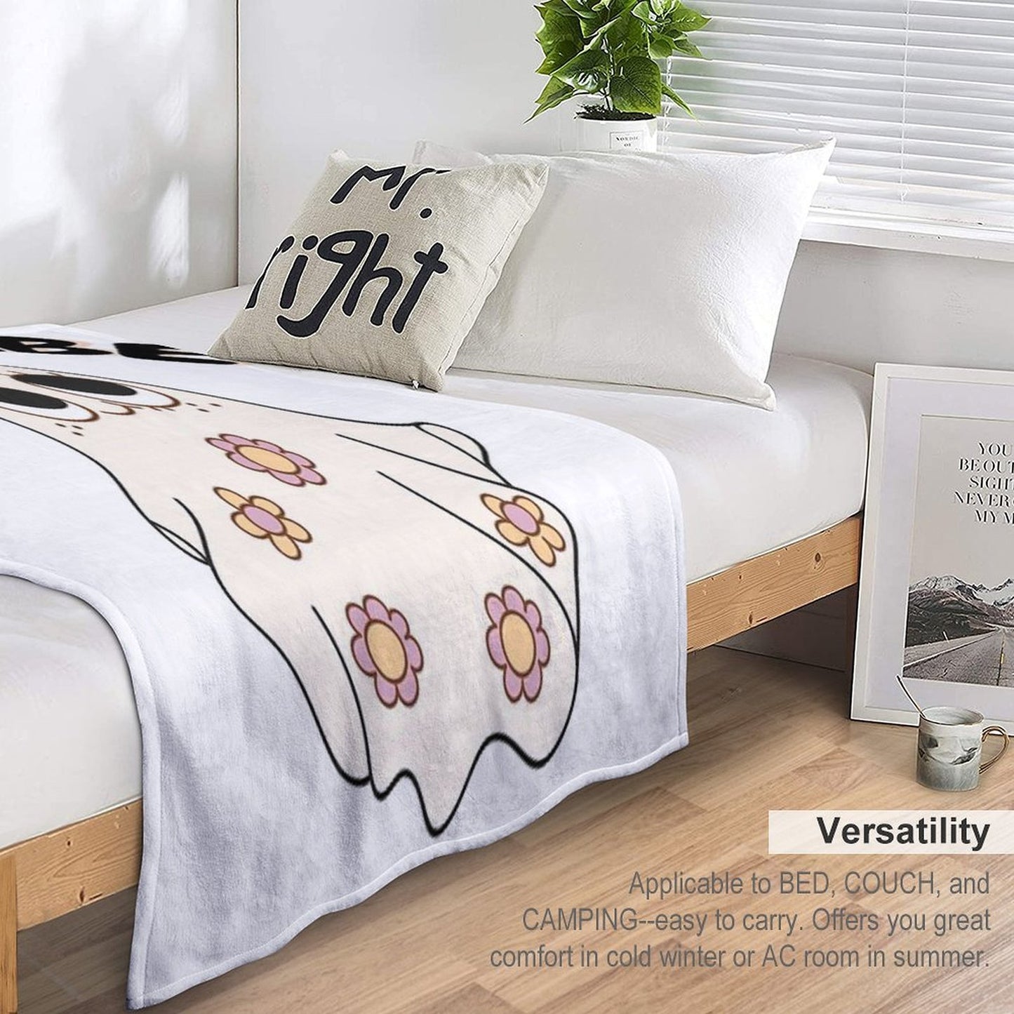 Spooky Babe  Cute Retro Halloween Ghost Girl Aesthetic Typography Design Durable Throw Blanket