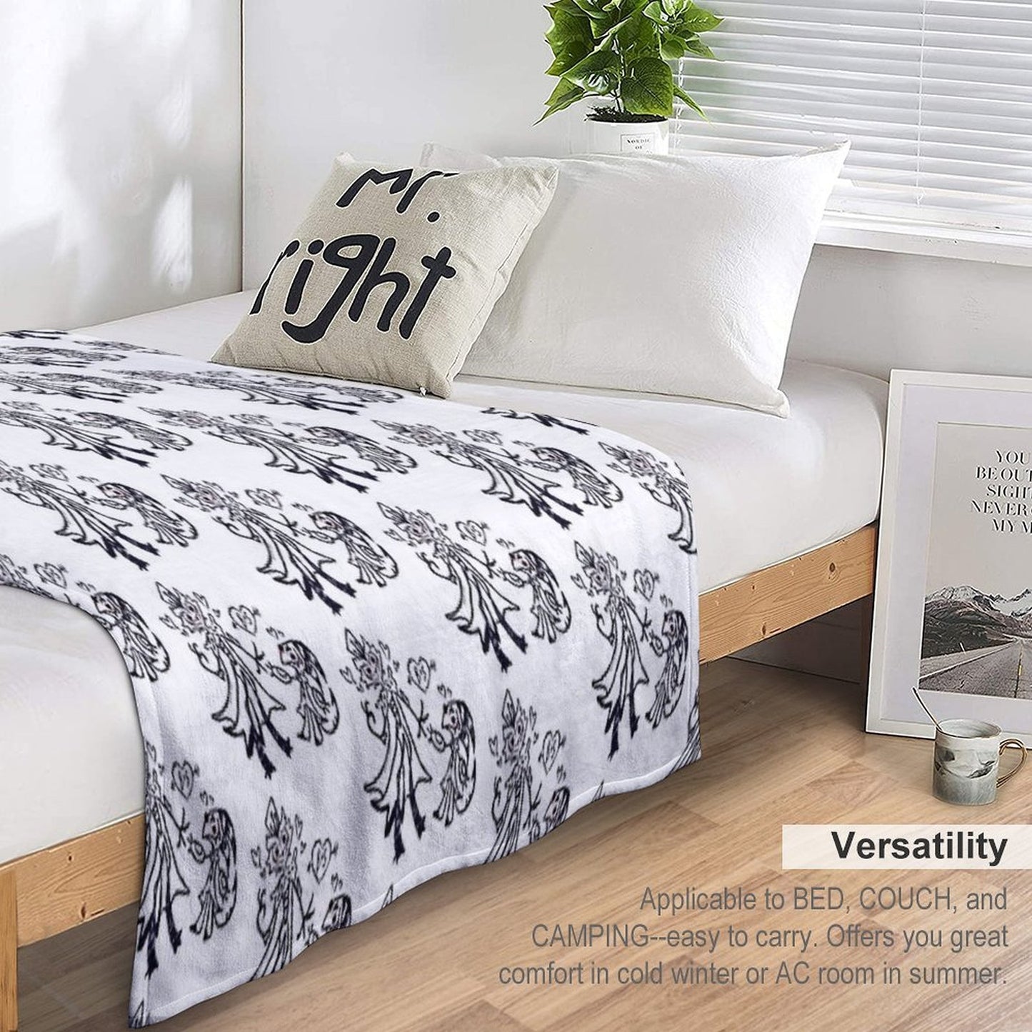 Stolitz Falls in Love Lightweight Throw Blanket