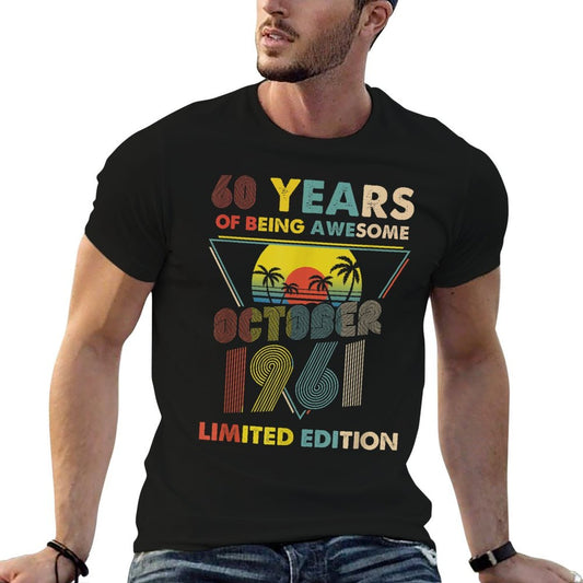 October 1961 Vintage Retro 60 Years 60th Birthday Gift  Lightweight T-Shirt