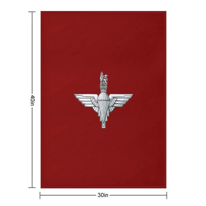 The Parachute Regiment Cap Badge - Tudor Crown All-season Throw Blanket